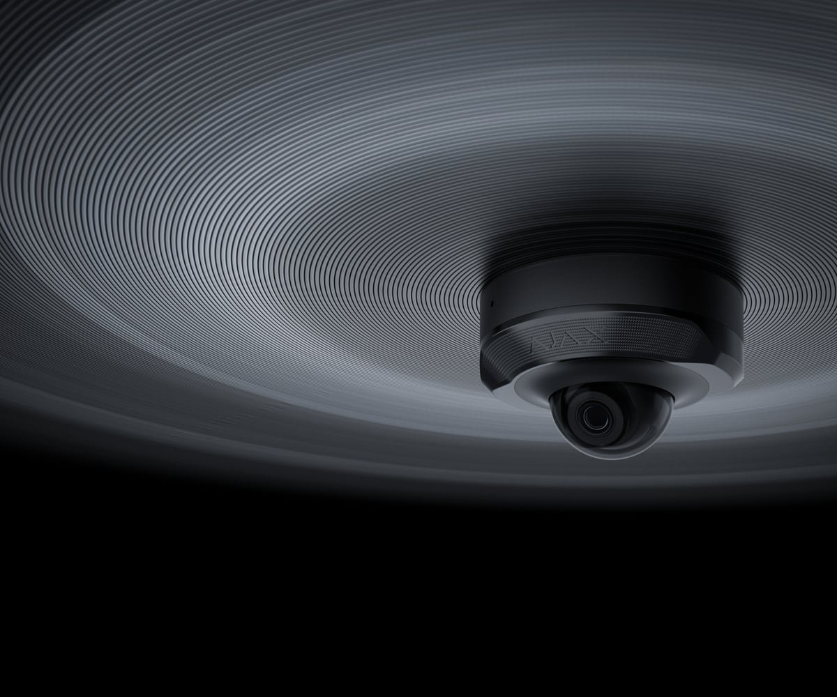 Ajax DomeCam Mini — cámara discreta con IA, fotografía oficial Ajax Systems